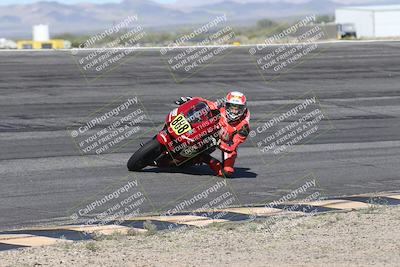 media/Jan-16-2026-CVMA Friday Practice (Fri) [[6f2bf47531]]/4-Racer 3-NRS/Session 3 (Bowl)/